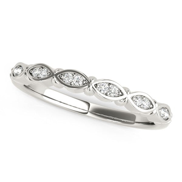 1/10 CT. T.W Infinity Motif Diamond Wedding Band in 14k White Gold